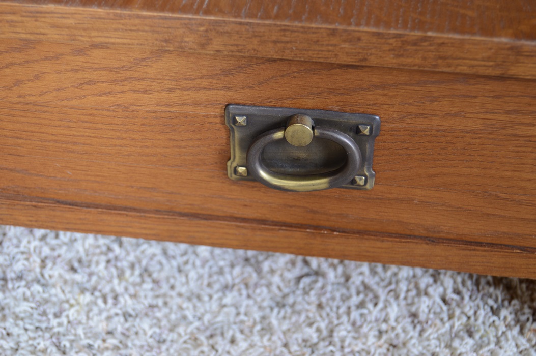 Bassett Oak Mission Style End Table | EBTH